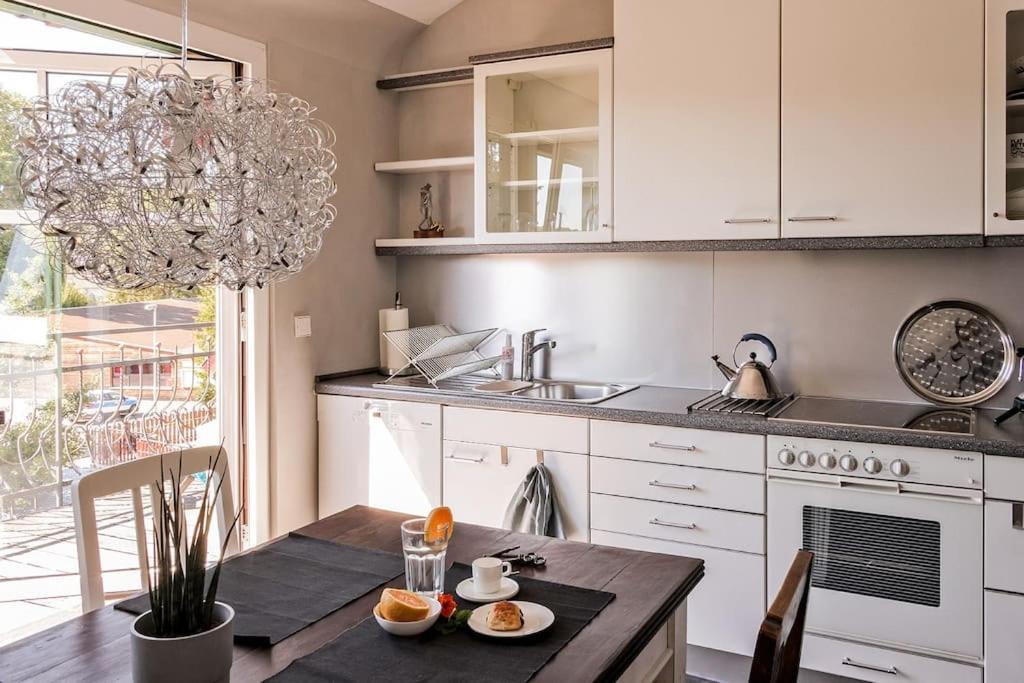 Charmante, Grosszuegige Ferienwohnung Villa Fleurie Bretten Exteriör bild